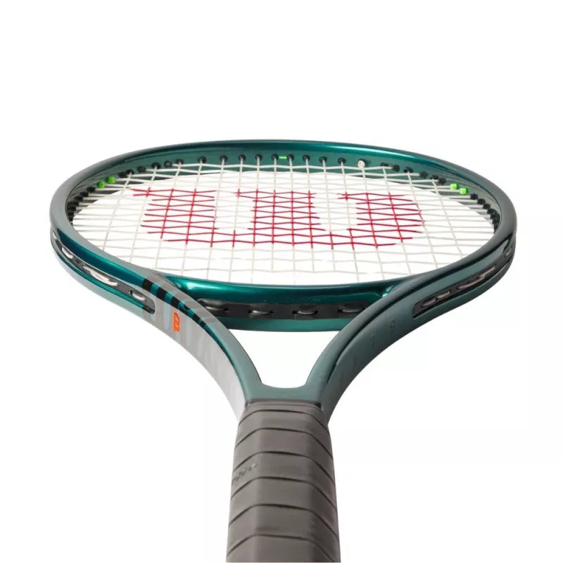 Raqueta Wilson Blade Pro 98 16x19 (305g.) V9 2024
