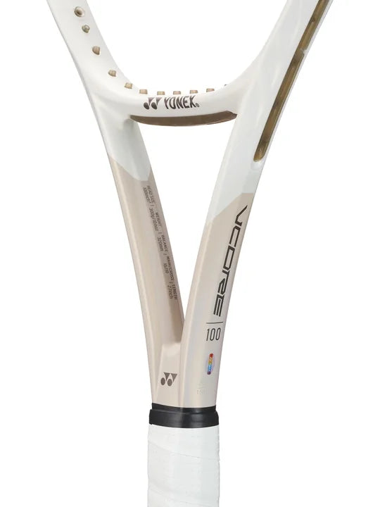 Raqueta Yonex VCore 100 (300g) sand/baige 2024
