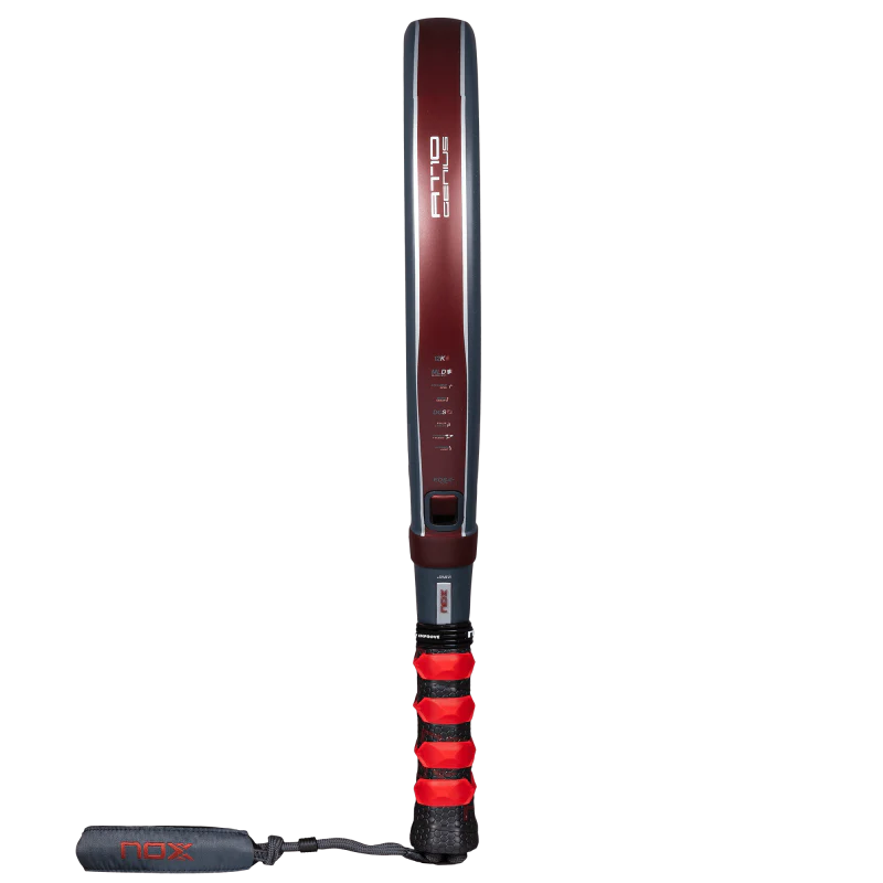 Pala Nox AT10 Genius 12K By Agustin Tapia (366g.) 2025