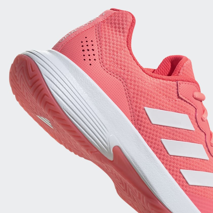 Tenis Gamecourt Dama Acid Red / Cloud White / Turbo